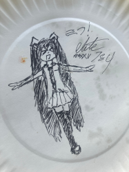 miku on a paper plate
