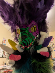 Ch3vr0n With Paws!